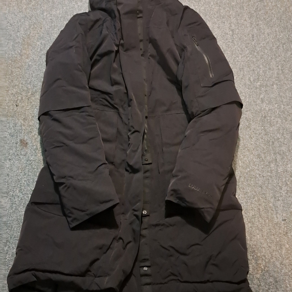 Lululemon Women's Coats Winter Warrior Parka DESIG Warrior 600-Down-Fill Parka - Picture 3 of 14